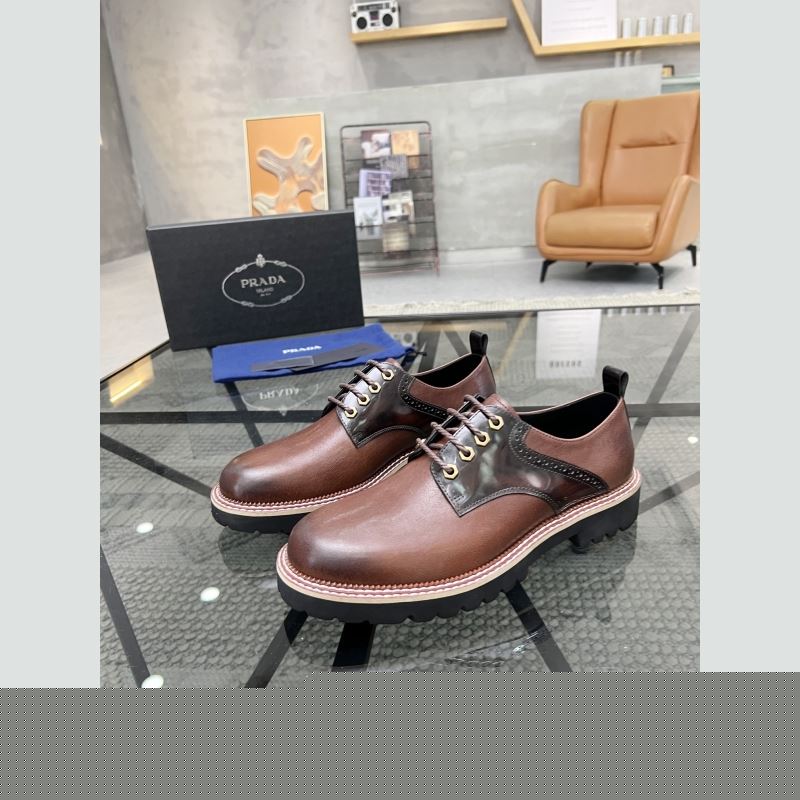 Pra*a leather shoes